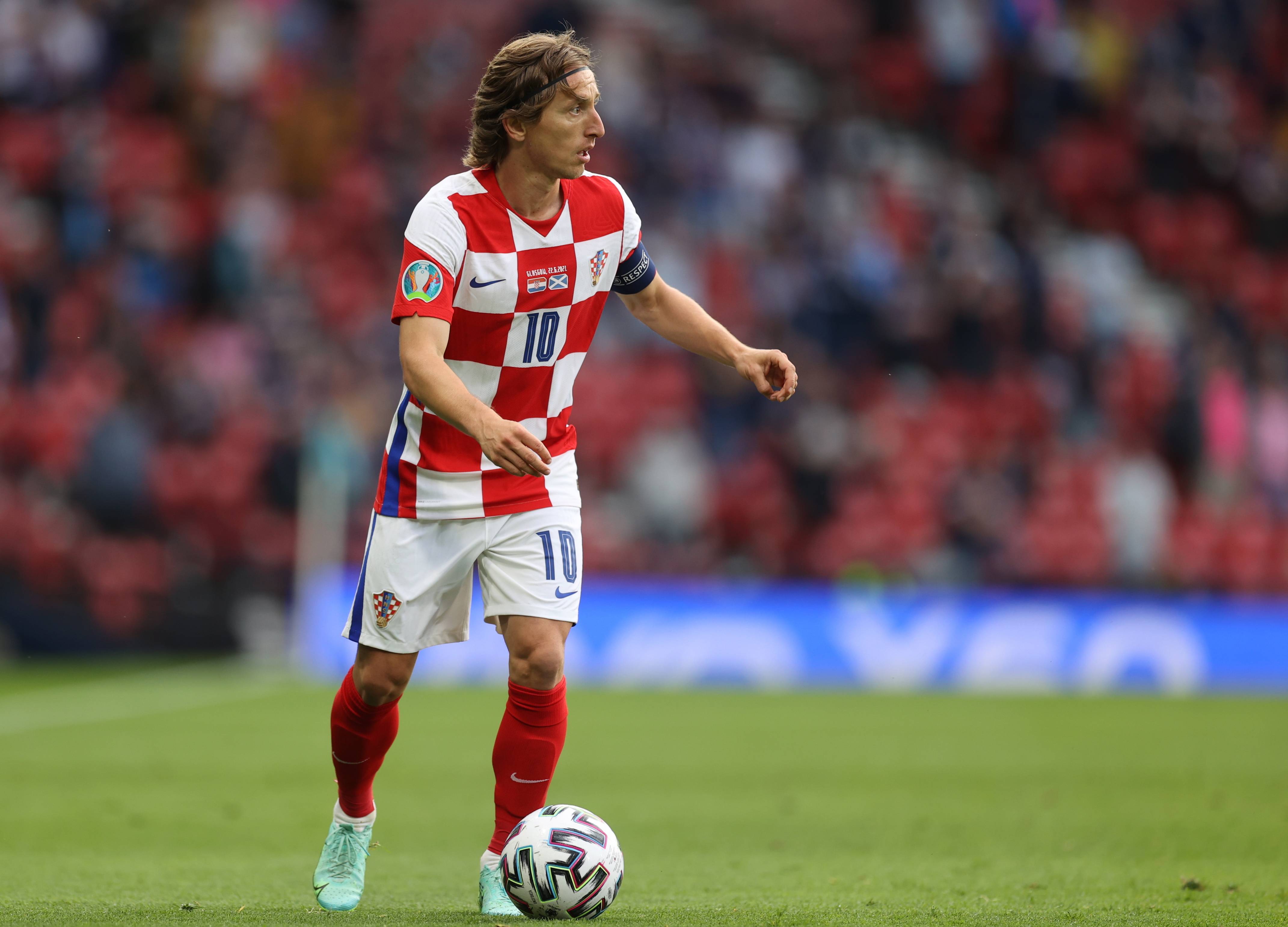 亚冠精英联赛积分榜：中超3队5轮过后齐聚倒三，海港1分垫底