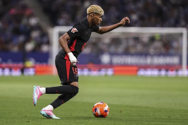 美职联身价更新：梅西再跌300万欧，当前身价1500万欧